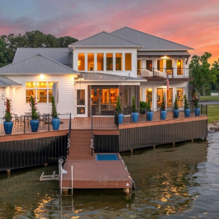 boathouse